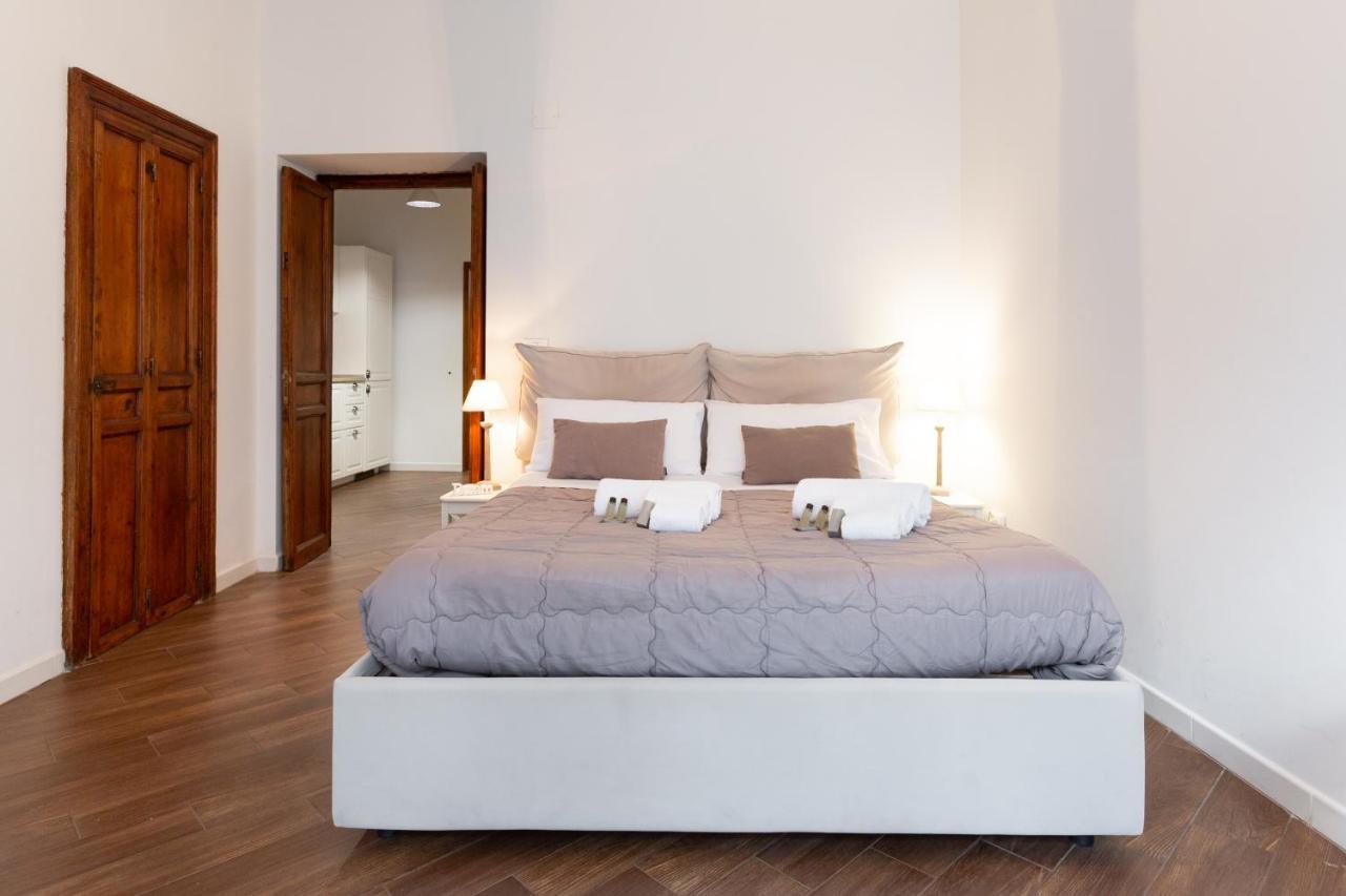Quattro Canti Charming Flat Palermo Exterior photo